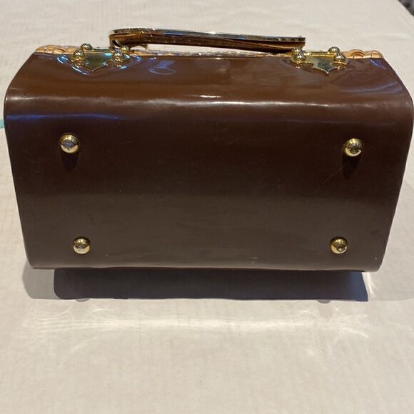 Crown Lewis Vintage basket weave purse lacquered straw bucket with gold hardware - Picture 9 of 11